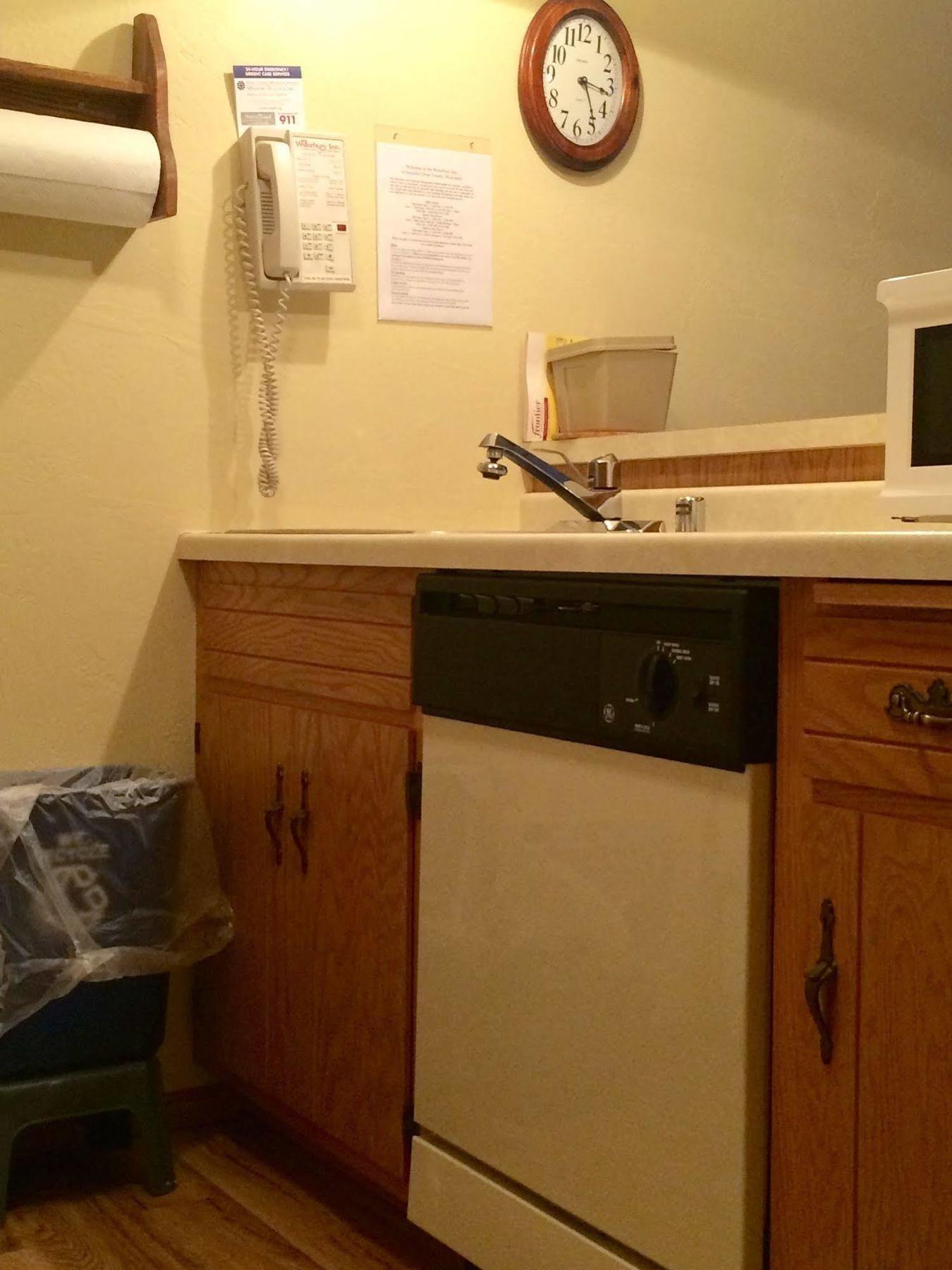Waterbury Inn Ephraim Bagian luar foto