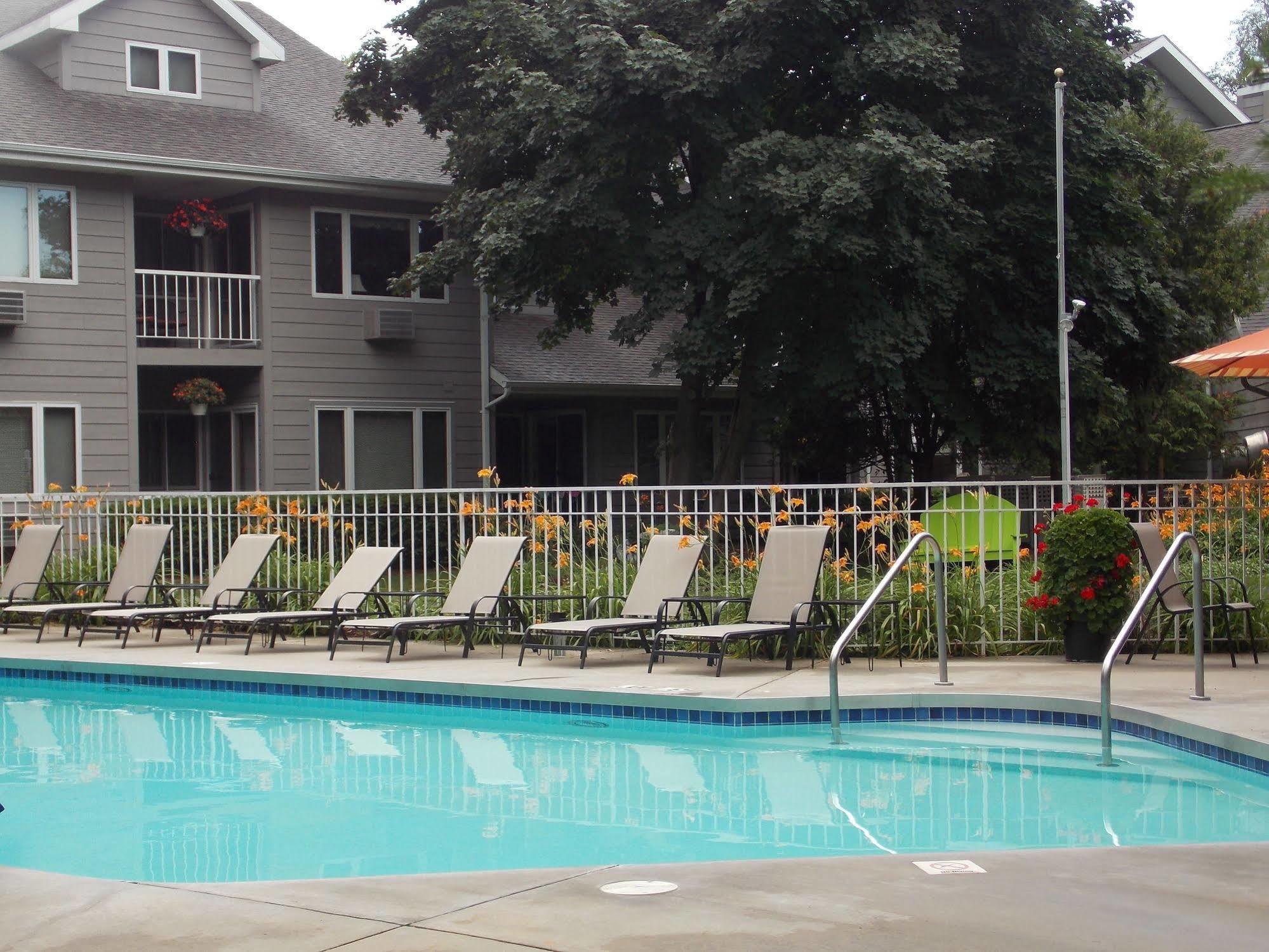 Waterbury Inn Ephraim Bagian luar foto